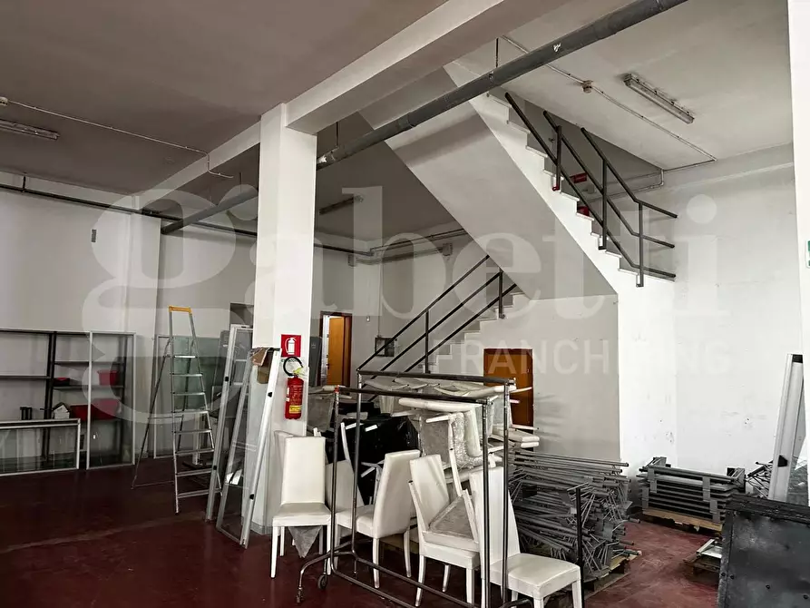 Immagine 18 di Capannone industriale in affitto  in Strada del Carro a Bisceglie