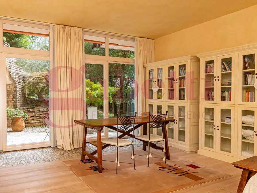 Immagine 17 di Villa in vendita  in Via Volturno, 22 a Bergamo
