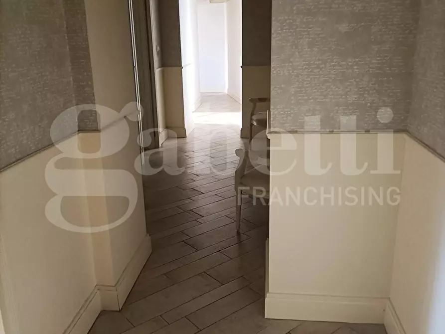 Immagine 13 di Appartamento in affitto  in Via VENETO, 1 a Catanzaro