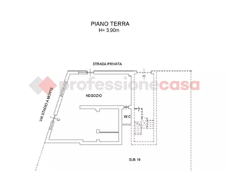 Immagine 15 di Negozio in affitto  in Via italo alaimo (adiacente stadio), 35 a Reggio Di Calabria
