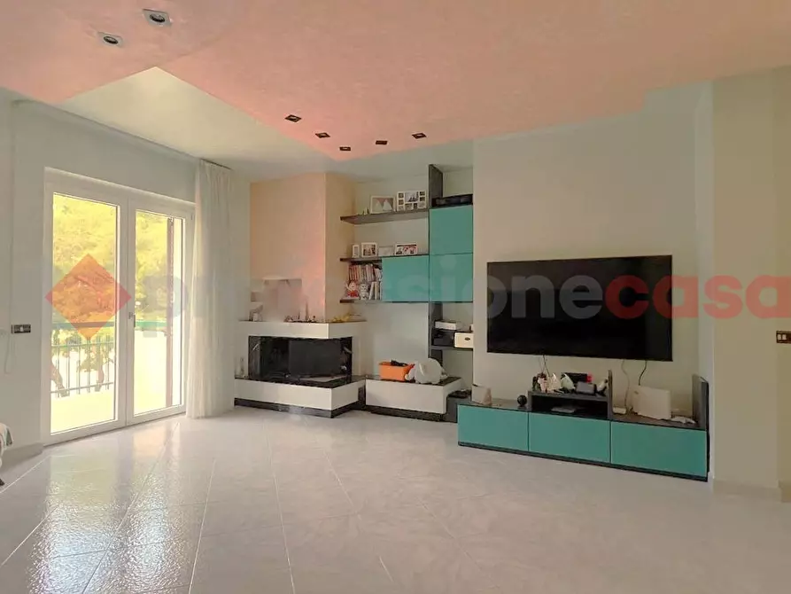 Immagine 4 di Appartamento in vendita  in Via Lorenzetti a Monopoli