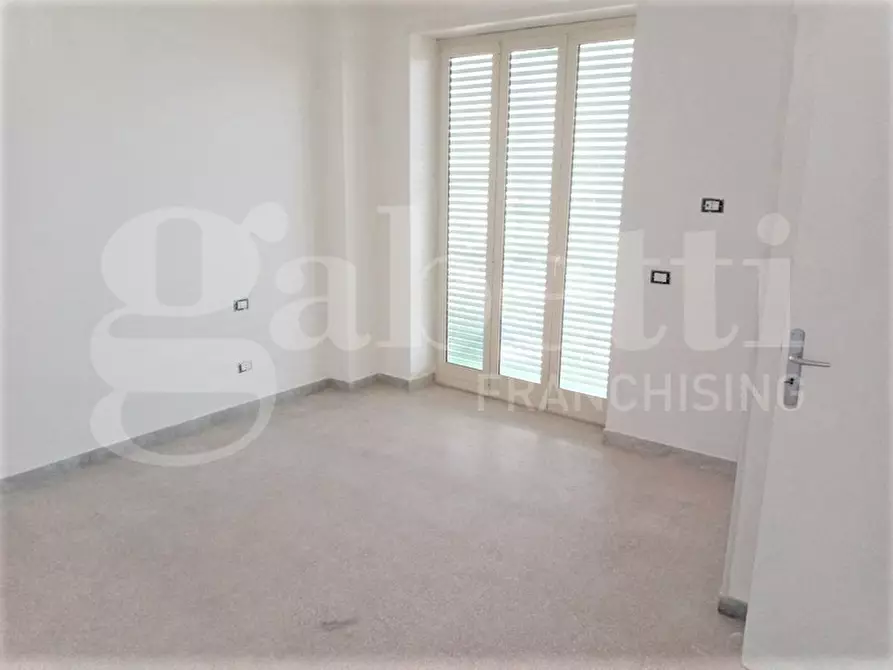 Immagine 3 di Appartamento in affitto  in Piazza Delle Sirene, 27 a Gaeta