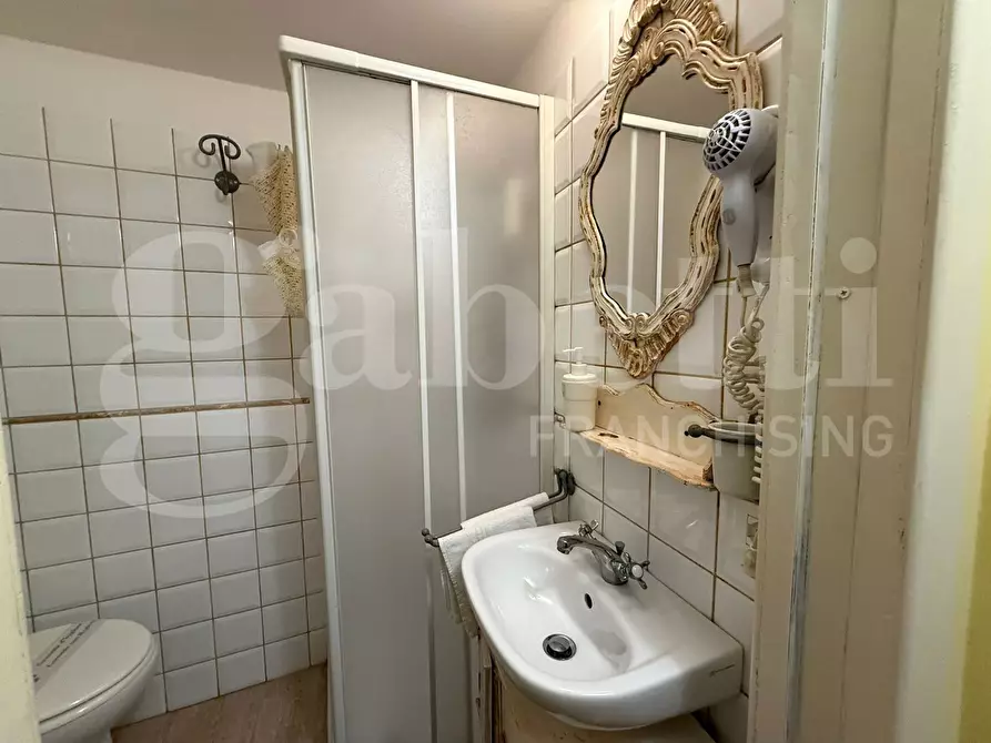 Immagine 18 di Appartamento in vendita  in Via Pio IX, 11 a Gaeta