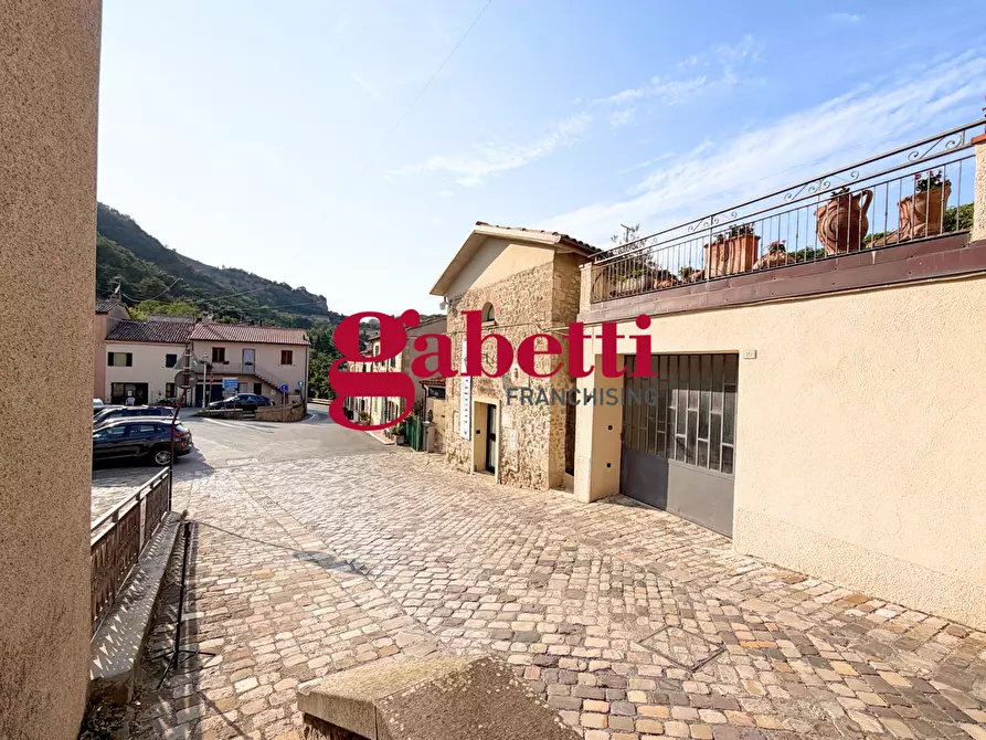 Immagine 14 di Appartamento in vendita  in Via Borgo Mazzini a Talamello