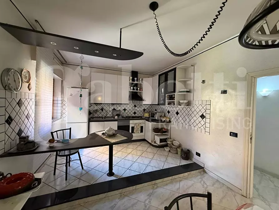Immagine 11 di Appartamento in vendita  in Via Balatelle, 18 a San Giovanni La Punta