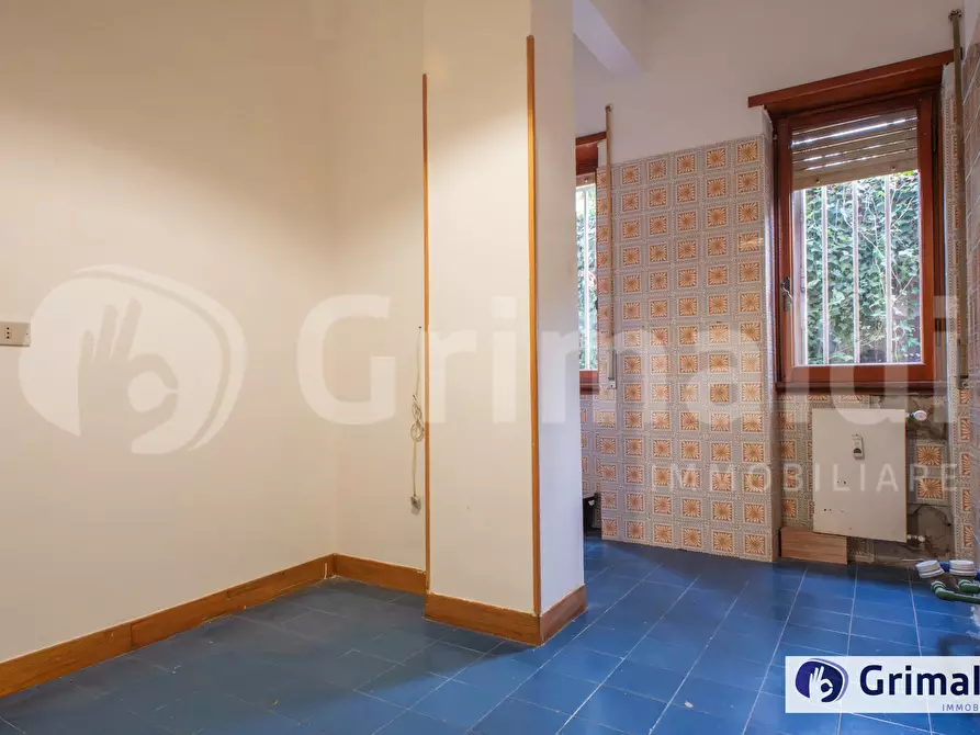 Immagine 6 di Appartamento in vendita  in Via del Serafico a Roma