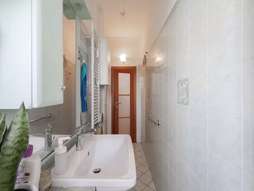 Immagine 25 di Appartamento in vendita  in Viale CA' GRANDA, 44 a Milano