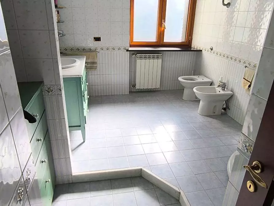 Immagine 44 di Appartamento in vendita  in Via Foria a Napoli