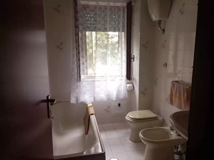 Immagine 20 di Appartamento in vendita  in Via ALCIDE DE GASPERI, 15 a Taranto