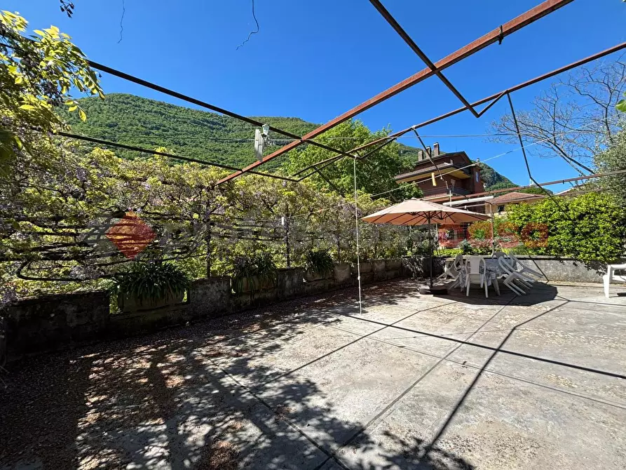 Immagine 19 di Villa in vendita  in Via Favale, 92 a Sgurgola