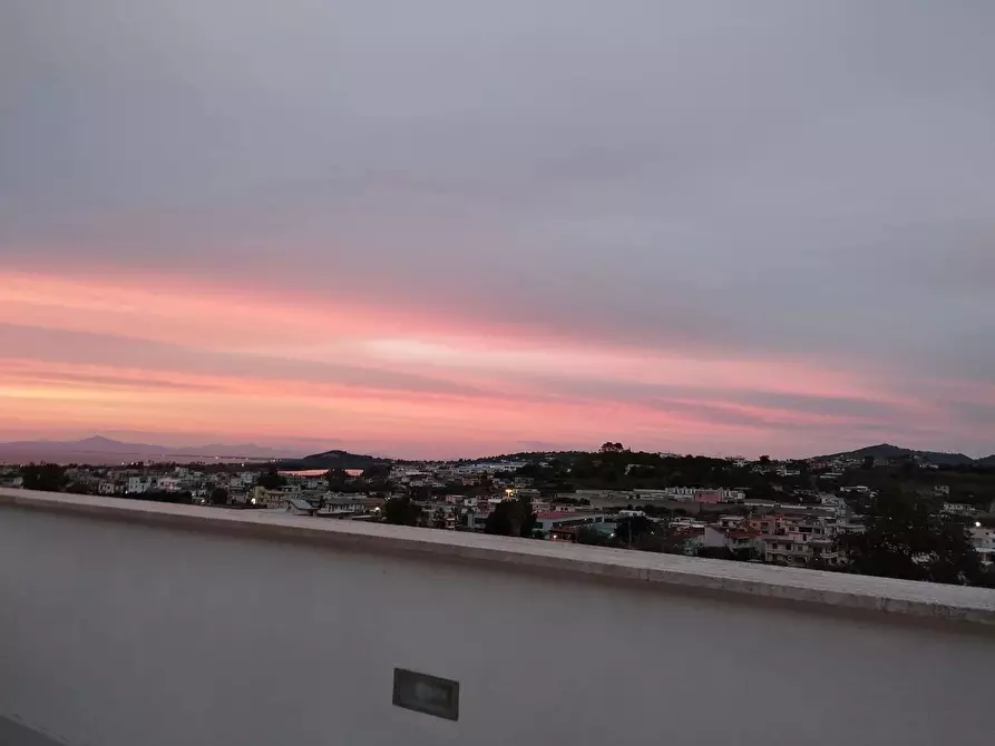 Immagine 12 di Villa in vendita  in Via caranfe a Monte Di Procida