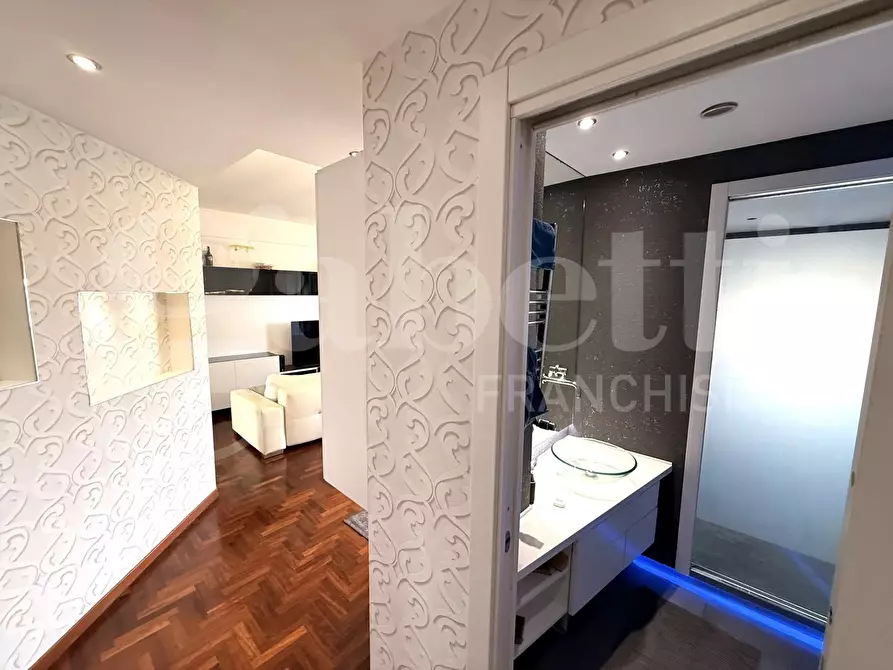 Immagine 11 di Appartamento in vendita  in Viale Cesare Pavese, 267 a Roma