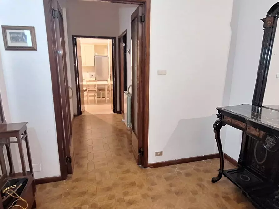 Immagine 9 di Appartamento in affitto  in Via C.Battisti, 229 a Messina