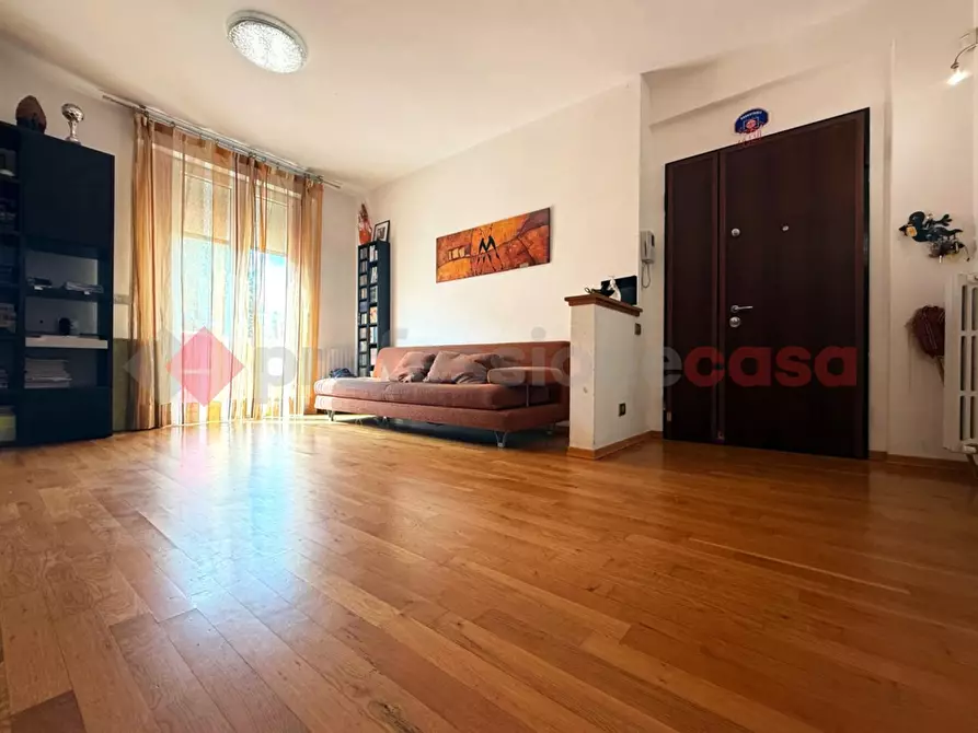 Immagine 3 di Appartamento in vendita  in Via delle cave a Livorno