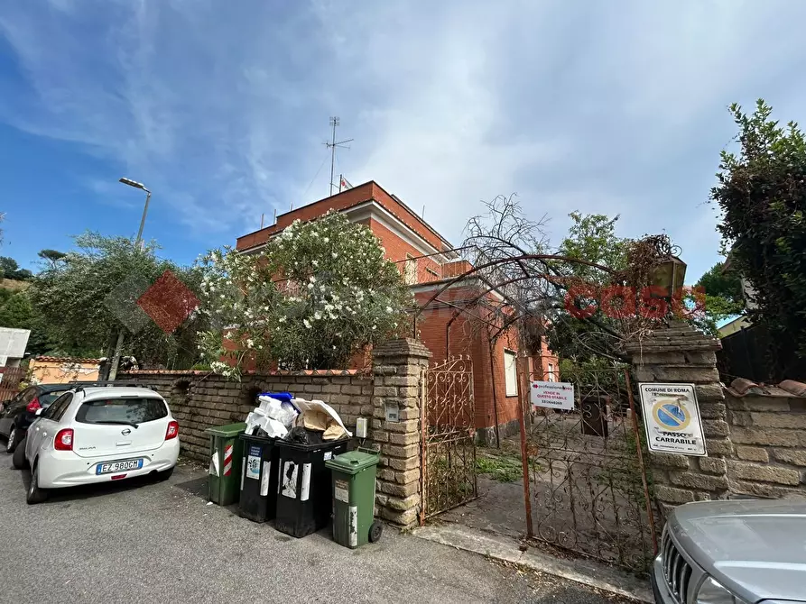 Immagine 9 di Palazzo in vendita  in Via Maltignano a Roma