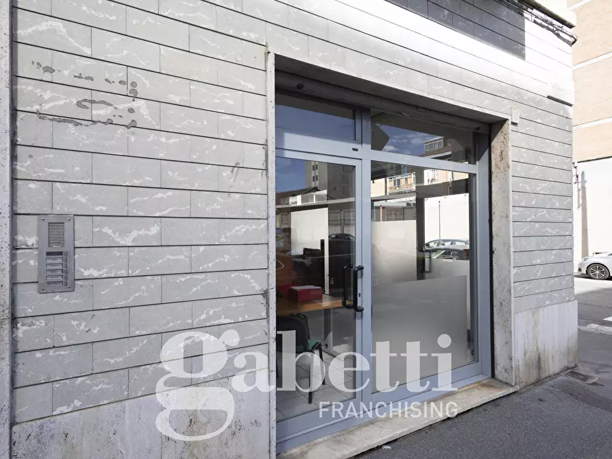 Immagine 22 di Negozio in vendita  in Via Vandalino, 142 a Torino