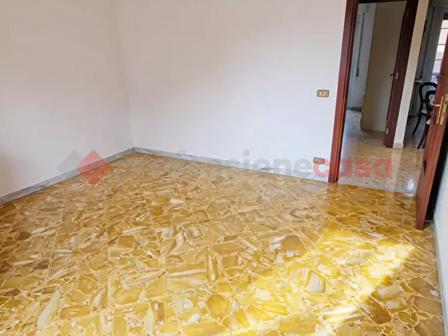 Immagine 33 di Appartamento in vendita  in Via GIUSSO a Bari