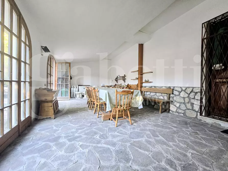 Immagine 29 di Villa in vendita  in Via Roccamassima a Segni