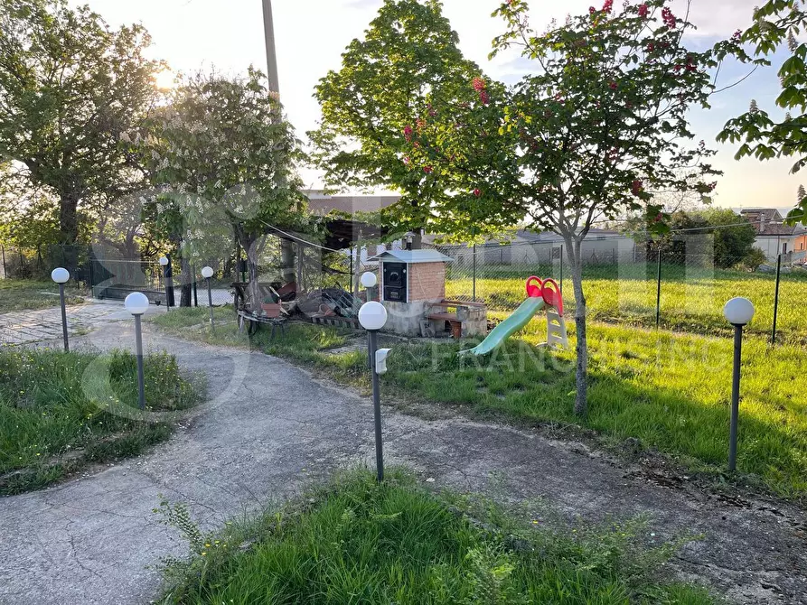 Immagine 30 di Casa indipendente in vendita  in Contrada Veroni, 12 a Mosciano Sant'angelo