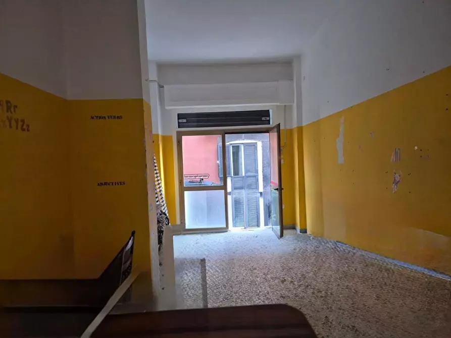 Immagine 3 di Negozio in affitto  in Via Annunzaitella, 47 a Boscotrecase