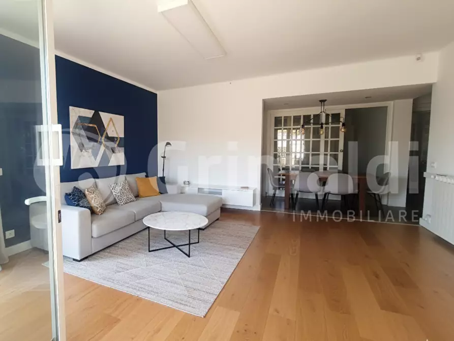 Immagine 8 di Appartamento in vendita  in Viale A. VESPUCCI, 12 a Massa