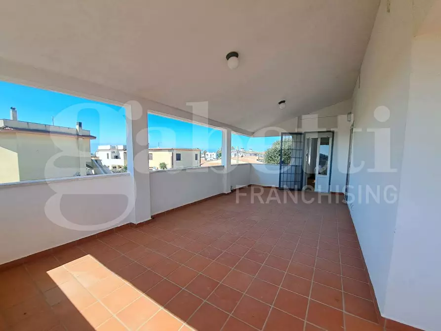 Immagine 3 di Appartamento in vendita  in Via dei delfini, 261 a Ardea