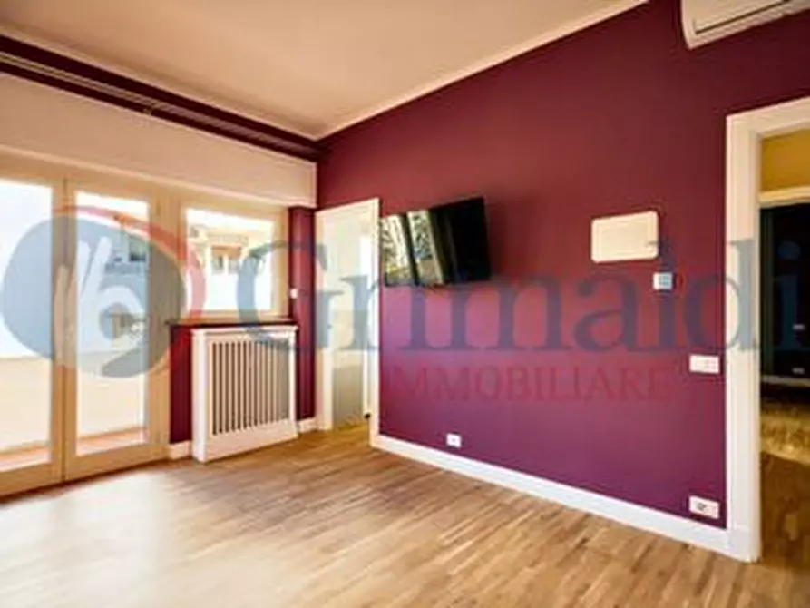 Immagine 27 di Appartamento in vendita  in Via dei Prati Fiscali a Roma