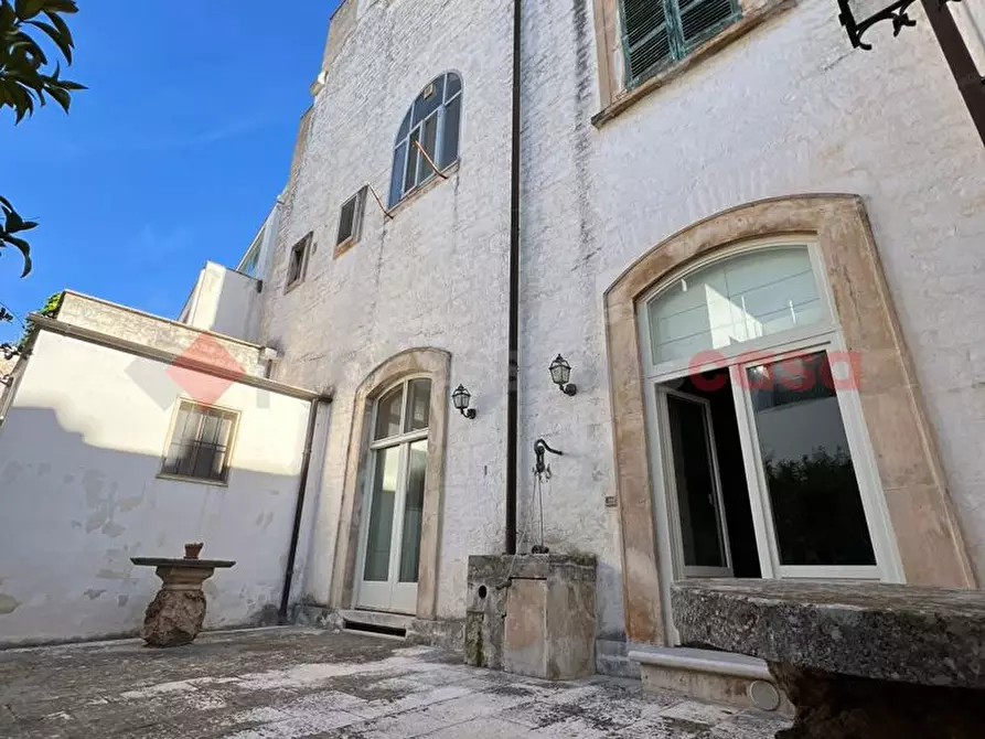 Immagine 18 di Casa indipendente in vendita  in Piazza Re Ferdinando IV di Borbone, 22 a Alberobello