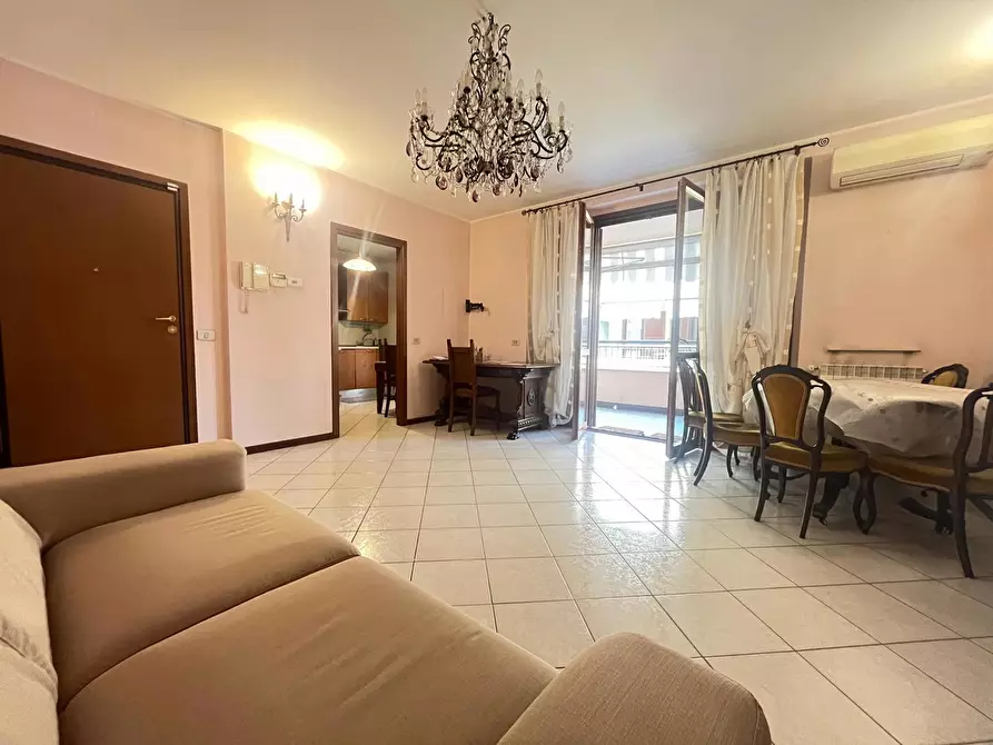 Immagine 6 di Appartamento in vendita  in Via Don Primo Mazzolari, 1 a Abbiategrasso