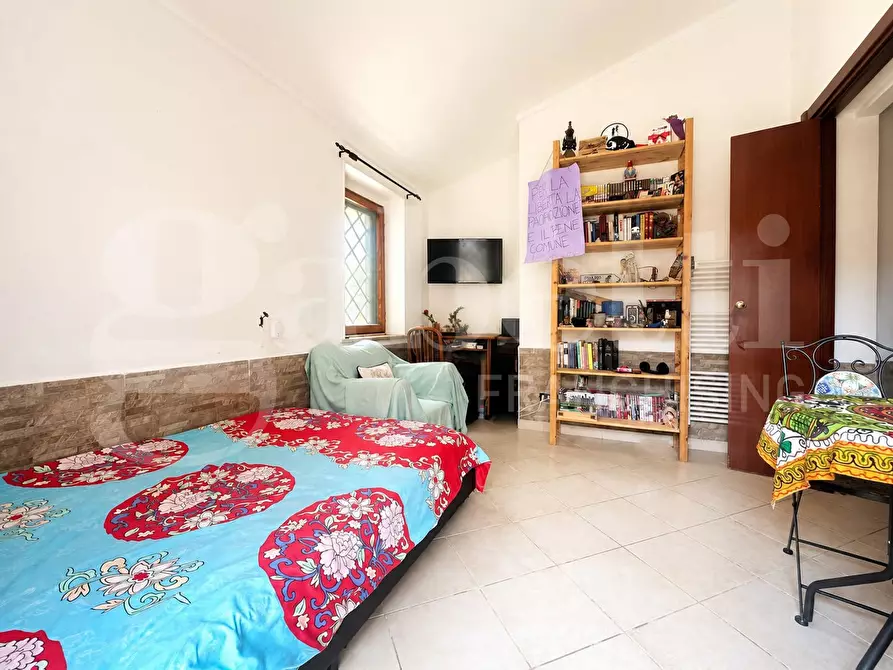 Immagine 12 di Appartamento in vendita  in Via cedrino, 31 a Ardea