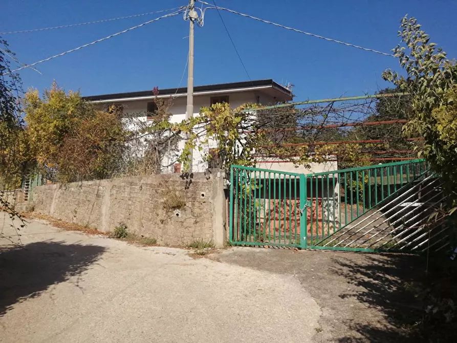 Immagine 1 di Villa in vendita  in Via Boccioni, 3 a Sezze