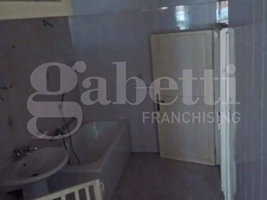 Immagine 6 di Appartamento in vendita  in Corso Garibaldi, 46 a Benevento