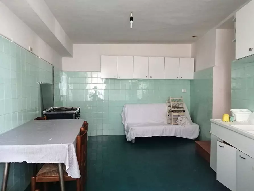 Immagine 8 di Appartamento in vendita  in Via Tasso, 10 a Sezze