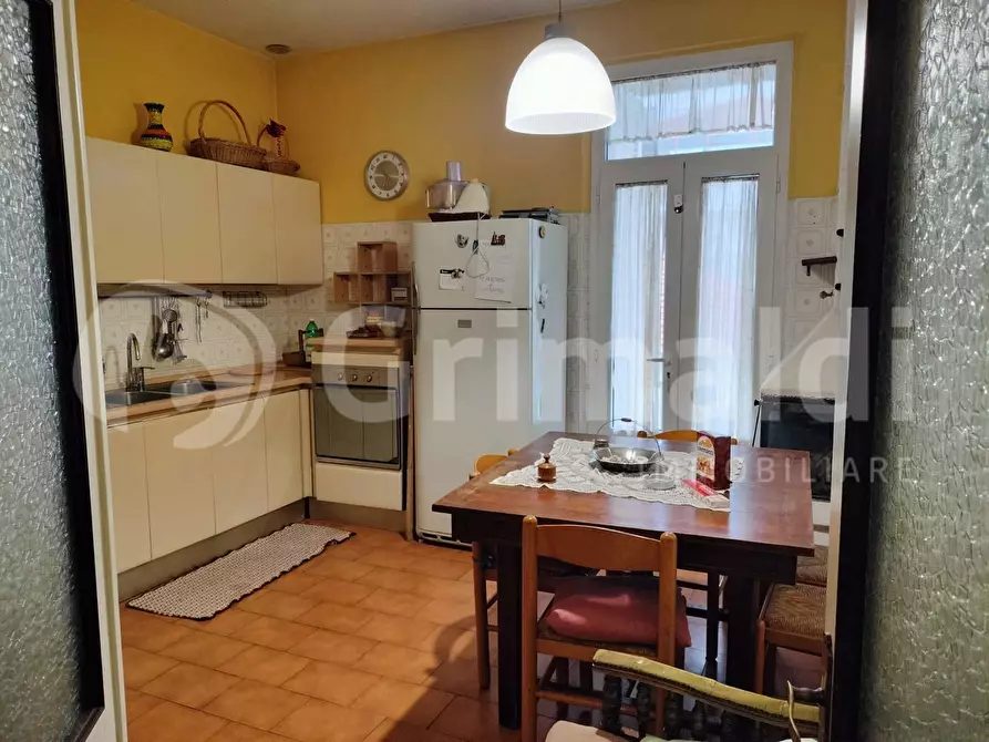 Immagine 13 di Appartamento in vendita  in Via GAROSI, 51 a Massa