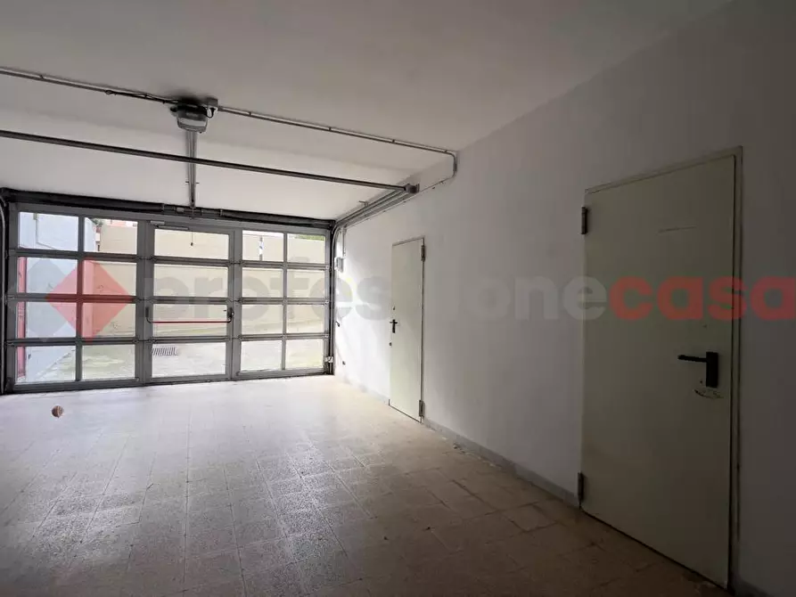 Immagine 16 di Appartamento in vendita  in Via Lorenzetti a Monopoli