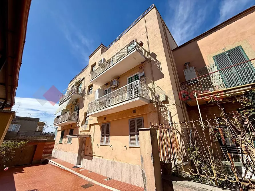 Immagine 1 di Appartamento in vendita  in Piazza Cornelia, 16A a Roma