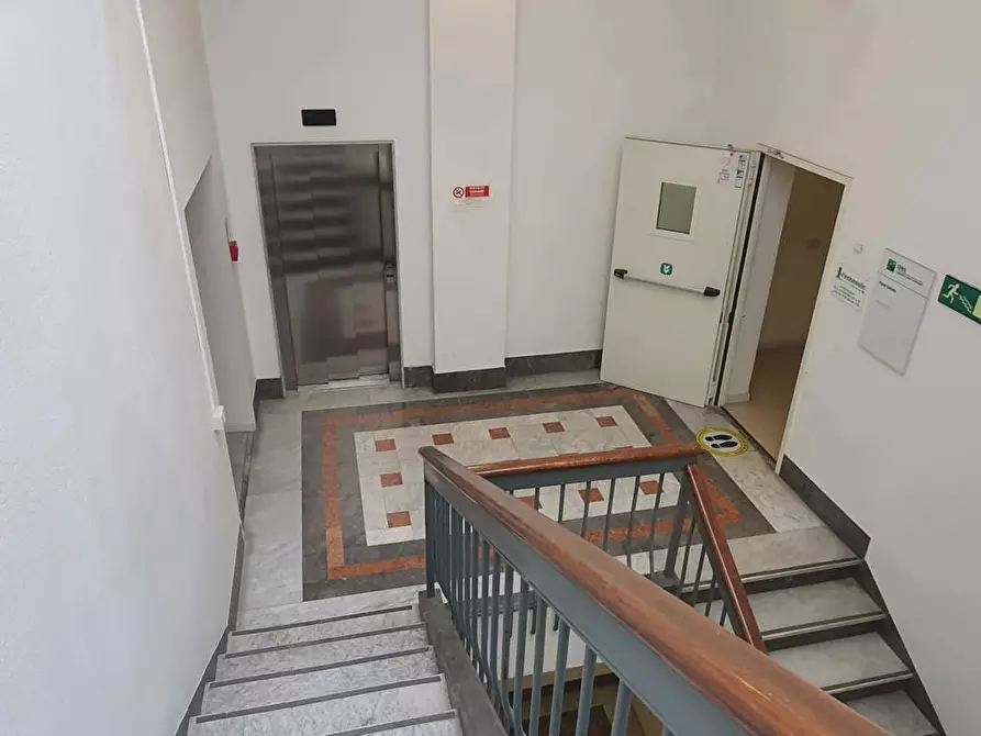 Immagine 16 di Attico in vendita  in Via Roma, 299 a Palermo