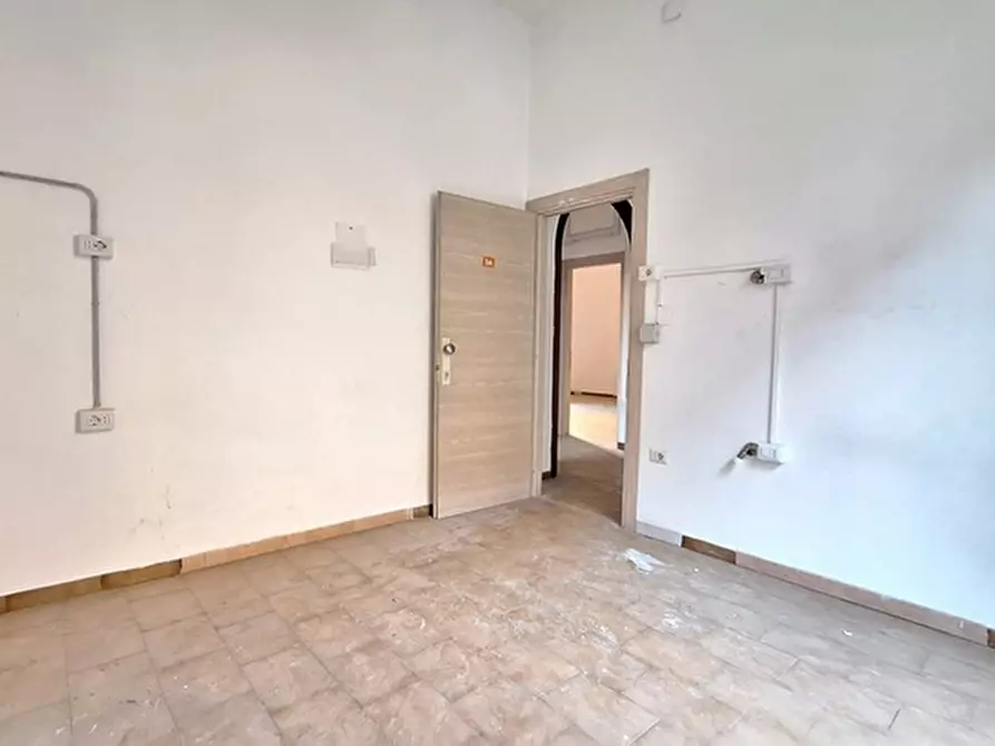 Immagine 26 di Villa in vendita  in Via Filippo Maria Briganti a Napoli