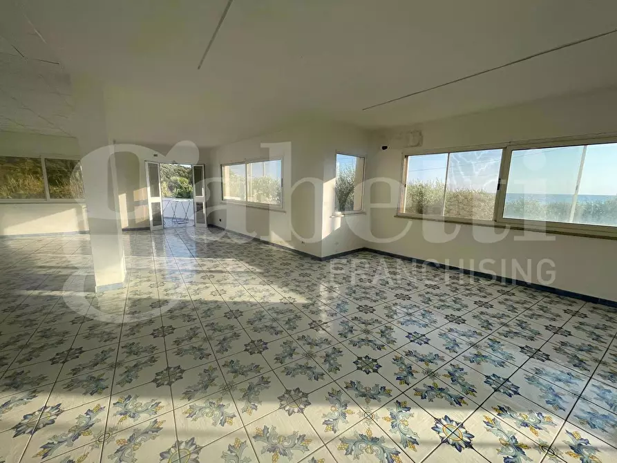 Immagine 8 di Palazzo in vendita  in Via Flacca km 22.000, 999 a Gaeta