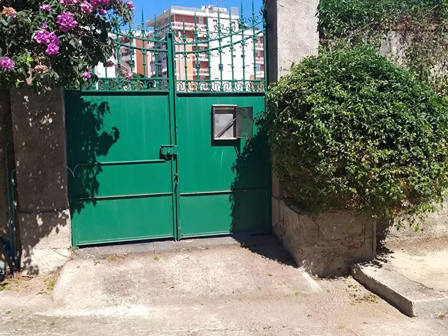 Immagine 9 di Rustico / casale in vendita  in Via R.Margherita, 27 a Messina