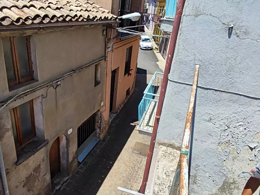 Immagine 41 di Appartamento in vendita  in Via FONTANA, 54/56 a Girifalco