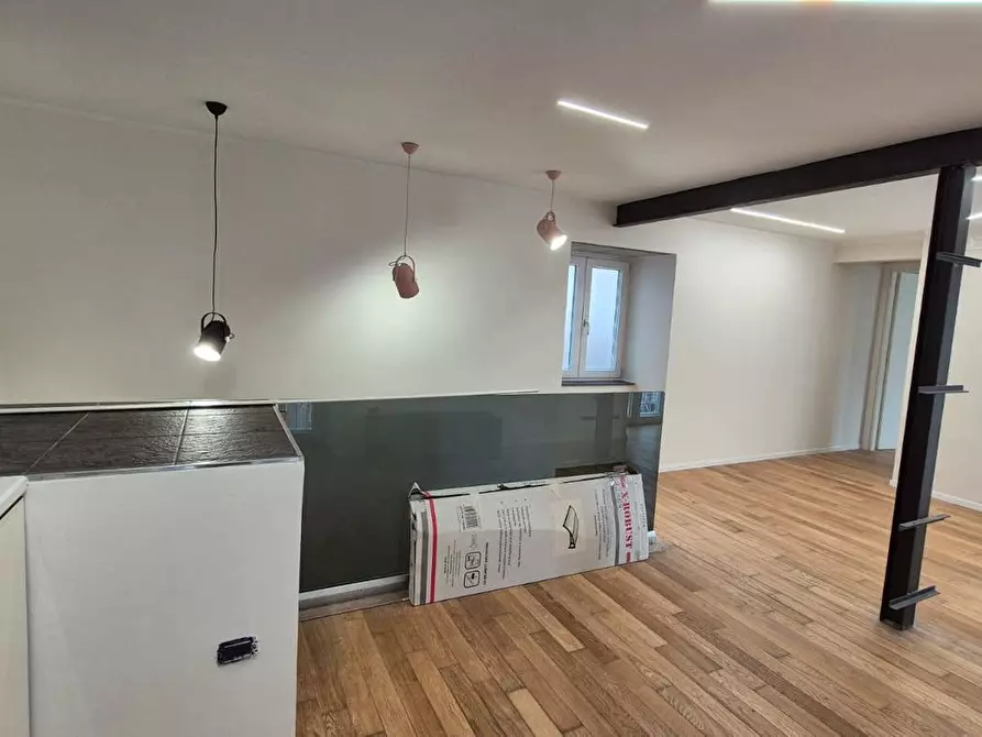Immagine 33 di Appartamento in vendita  in Corso Umberto I, 178 a Torre Annunziata