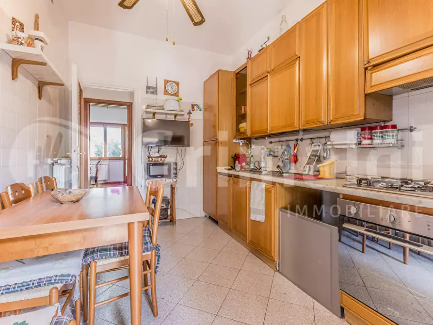 Immagine 14 di Appartamento in vendita  in Via Verolengo, 1 a Roma