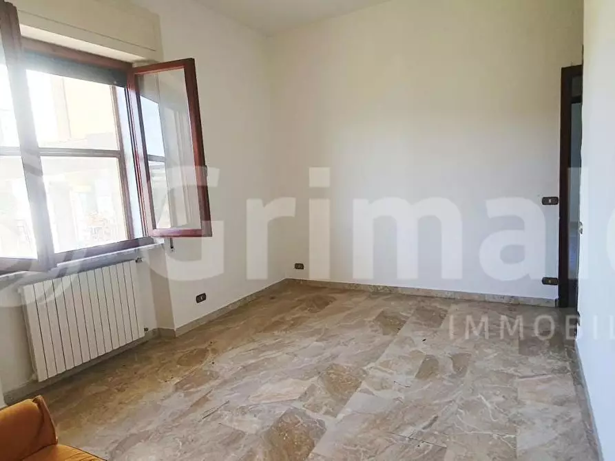 Immagine 20 di Appartamento in vendita  in Via CHIUSA, 38 a Massa