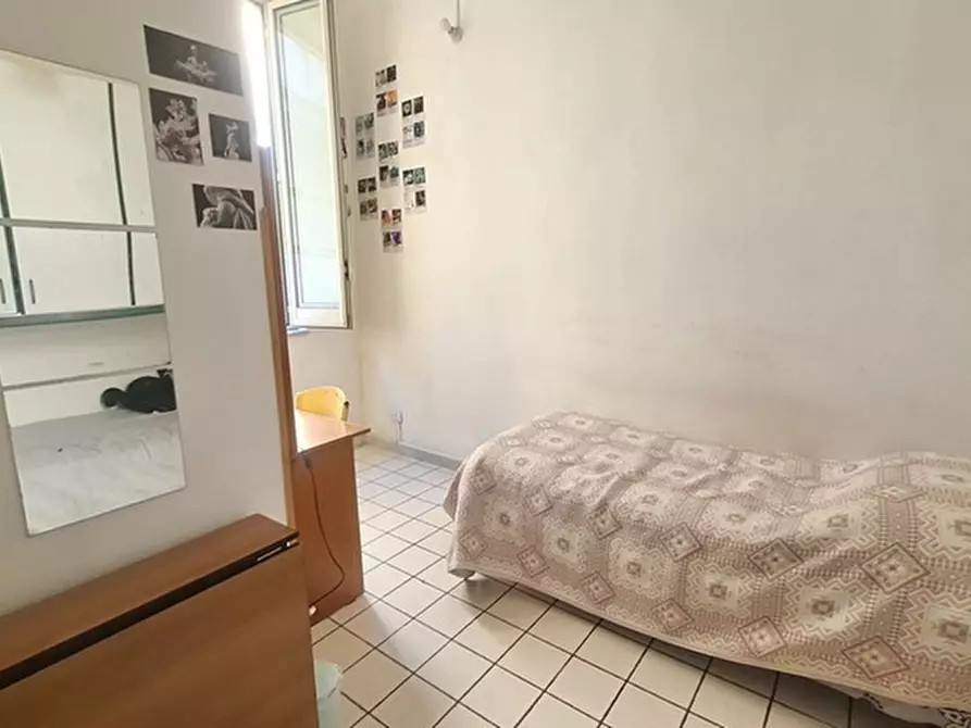 Immagine 9 di Appartamento in vendita  in Via Giuseppe Marotta a Napoli