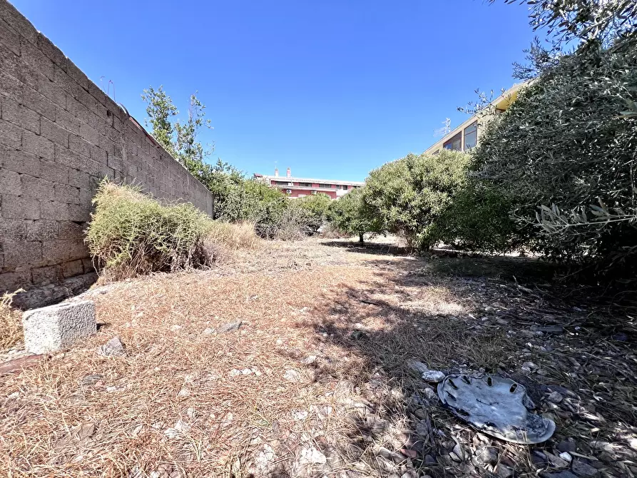 Immagine 2 di Terreno residenziale in vendita  in Via GARIBALDI, SNC a Maracalagonis