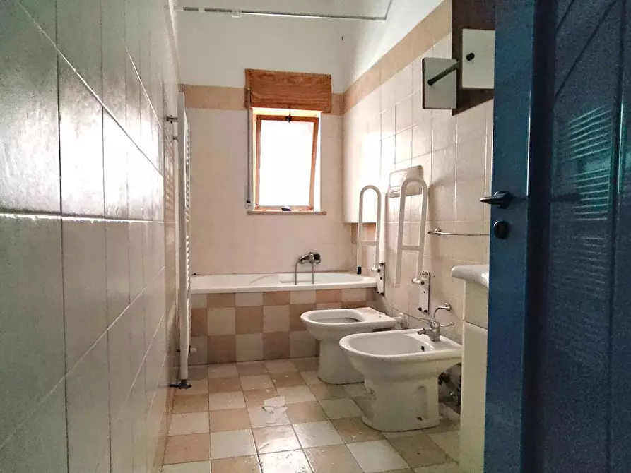 Immagine 25 di Casa indipendente in vendita  in Via ROSSINI a San Severo