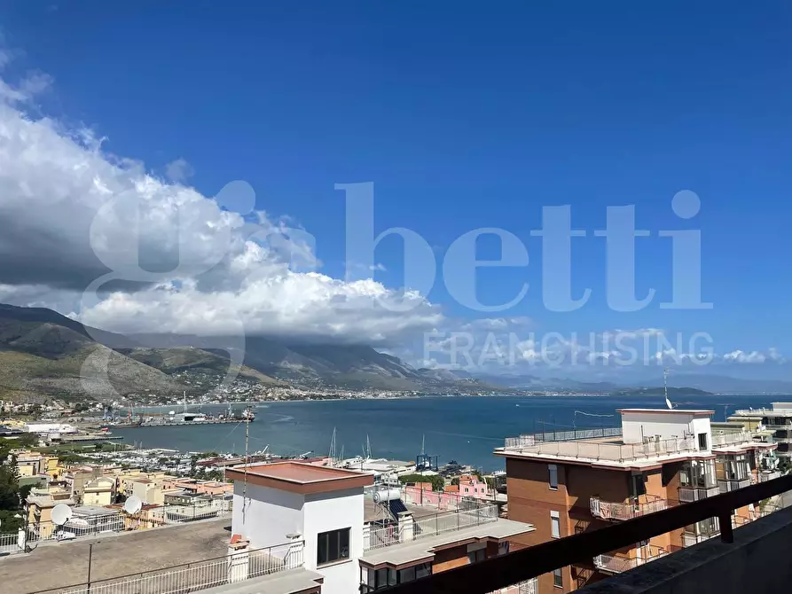 Immagine 18 di Appartamento in vendita  in Via Oceania, 30 a Gaeta