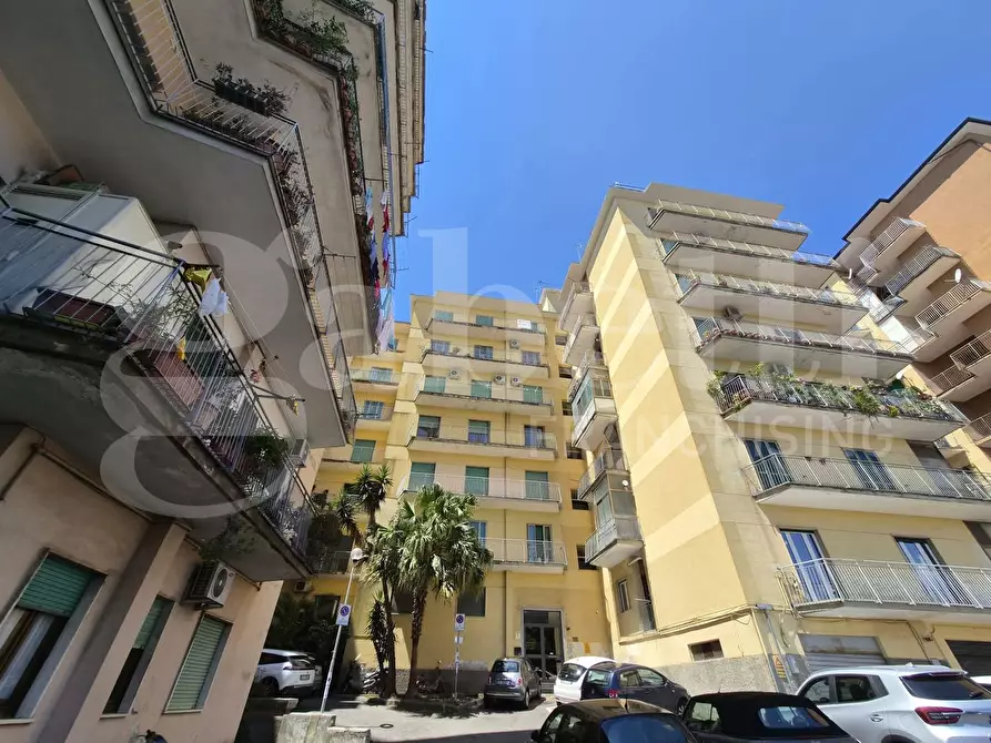 Immagine 1 di Appartamento in vendita  in Viale de Filipps, 24 a Catanzaro