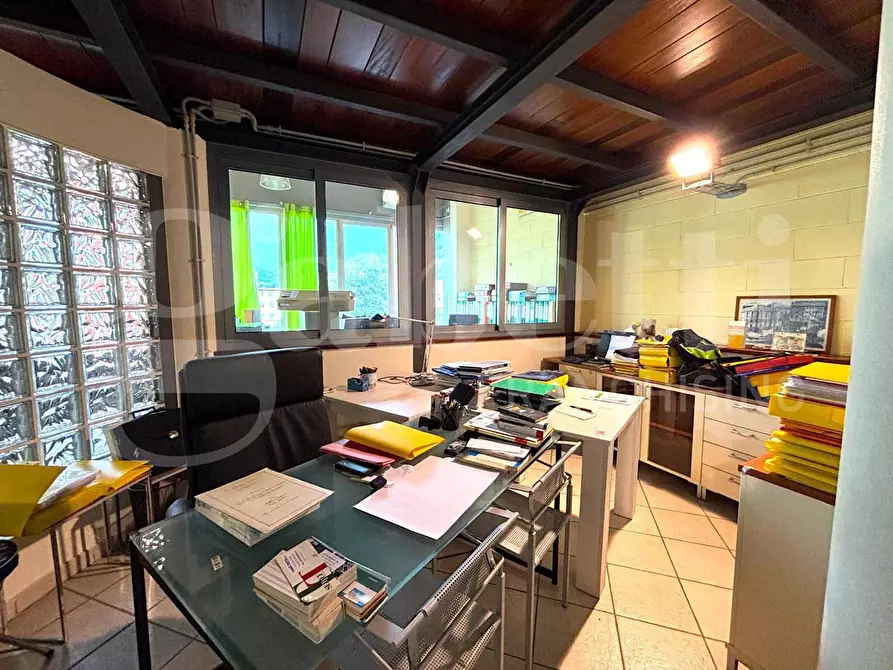 Immagine 8 di Loft/Open space in vendita  in Via dell'Artigianato a Finale Ligure